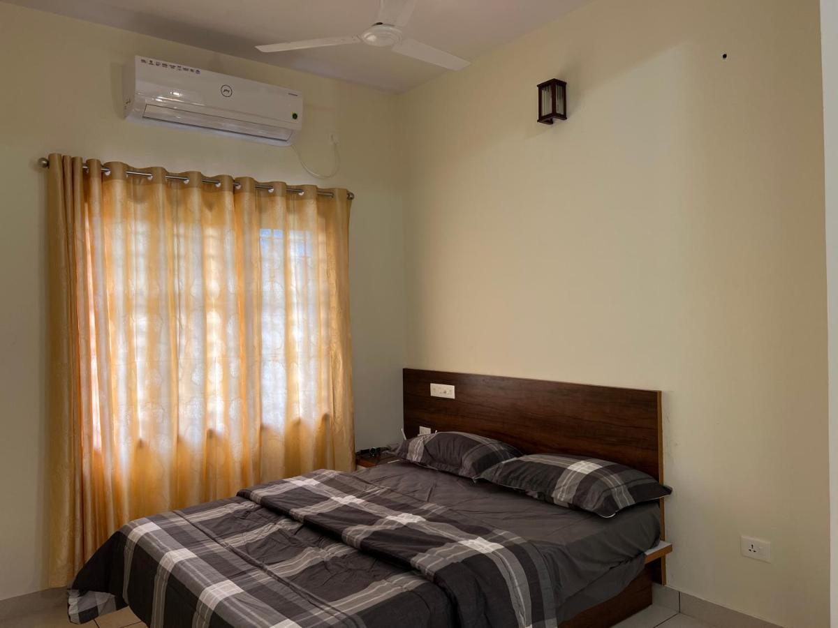 Villa Pullad à Aranmula Extérieur photo